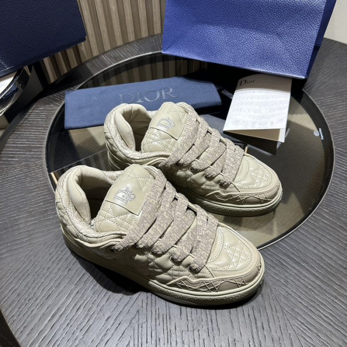 D1R* B9S COPSHOE  DR-332