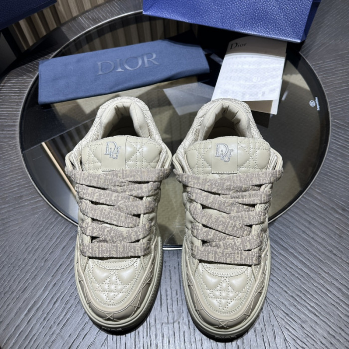 D1R* B9S COPSHOE  DR-332