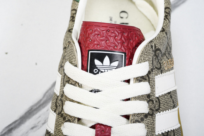 GC LOW-TOP SNEAKER COPSHOE GC-156