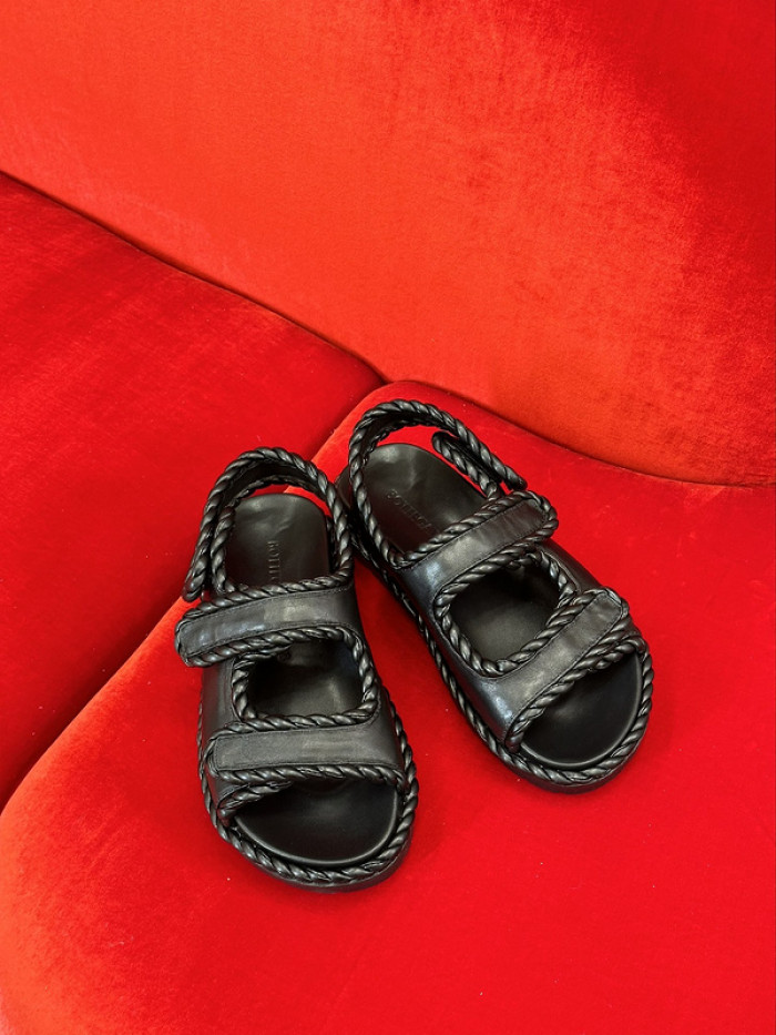 B**OTTEGA V*ENETA  SLIDE copshoe BVS_04 all black