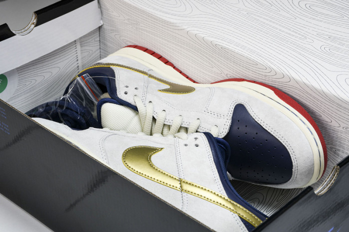 Dunk Low Pro SB 