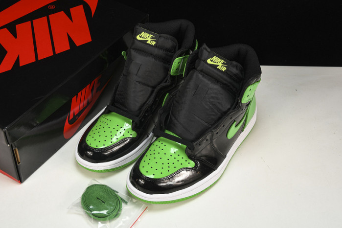 Air Jordan 1 High OG Patent Pine Green   555088-065