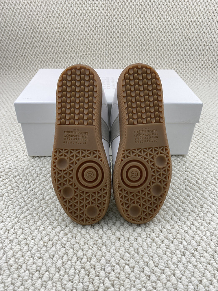 MM COPSHOE -MM03