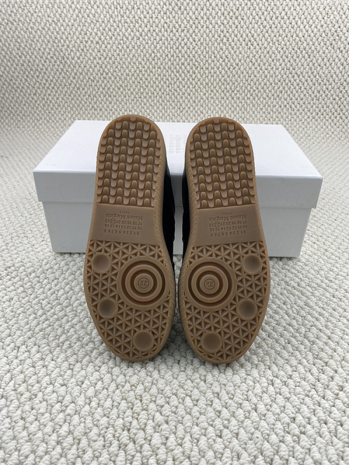 MM COPSHOE -MM04