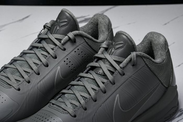 Zoom Kobe 5 