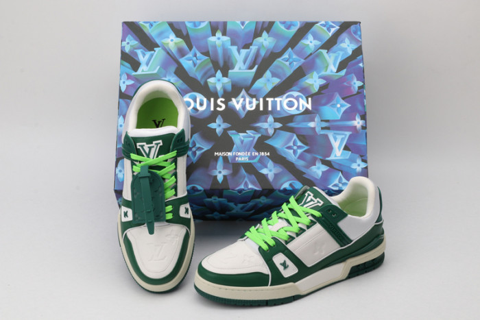 LVT  SNEAKERS   KICKZE L&V-29