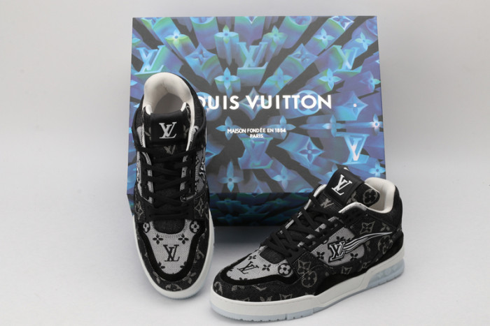 LVT  SNEAKERS   KICKZE L&V-33
