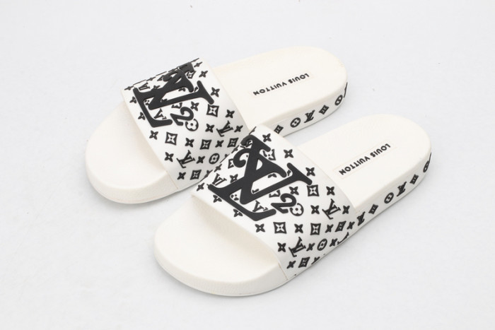 LVT SLIDE KICKZE LVS-7