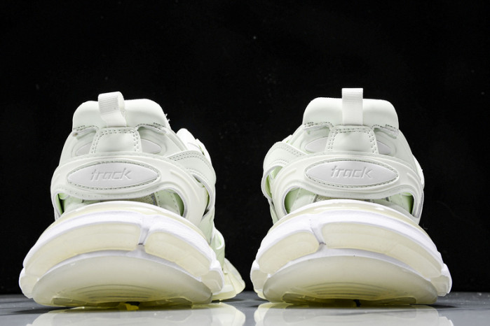 BL TRAINERS TRACK -COPSHOE BL 318