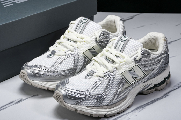 N*EW B*ALANCE COPSHOE NB-127