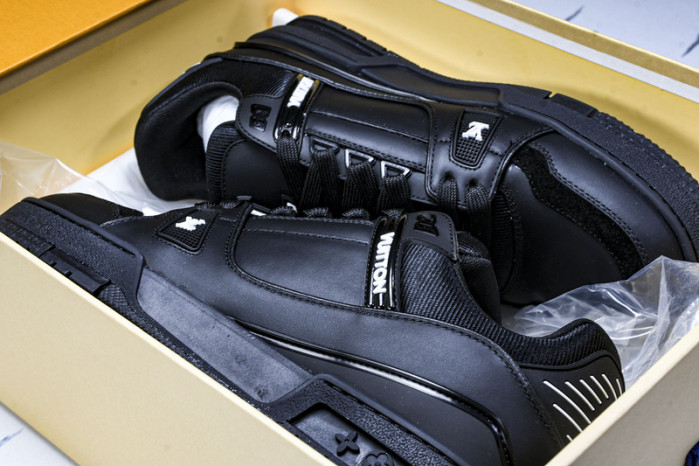 LVT  SNEAKERS   COPSHOE  L&V-trainer 63
