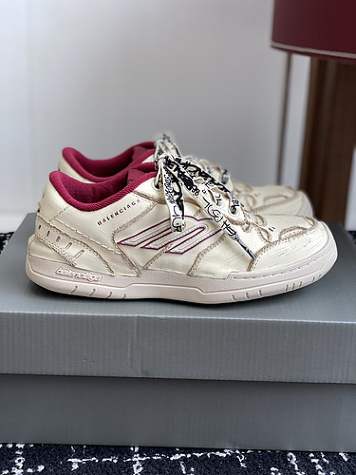 BL Hamptons Worn-Out  -COPSHOE BL - WO 06