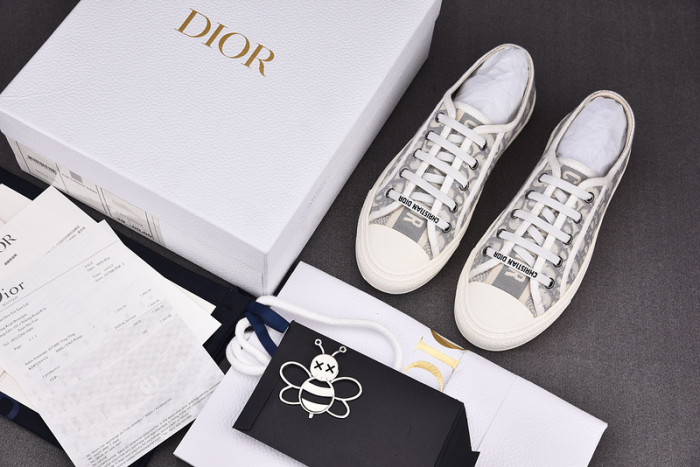 D1R*  SNEAKER  KICKZE DR-48