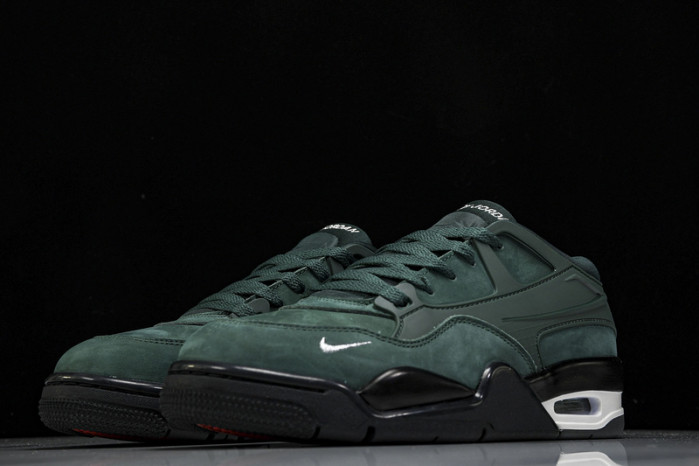 Jordan 4 RM SP Nigel Sylvester Grandma