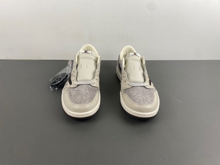 Travis Scott x Air Jordan 1 Low OG- LX1988-100