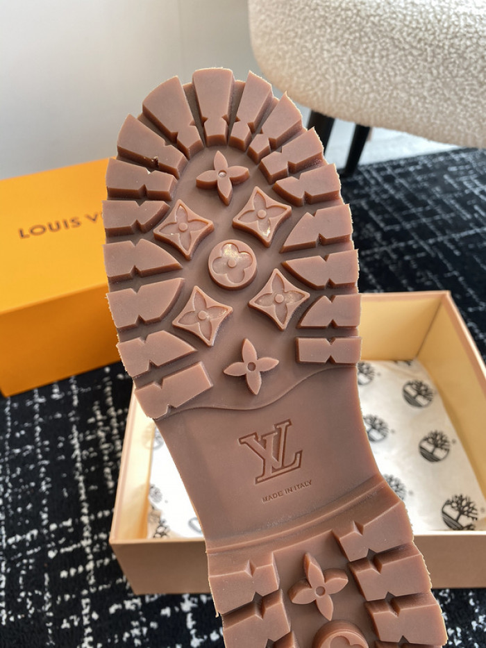 LVT  BOOT   COPSHOE  L&V-348