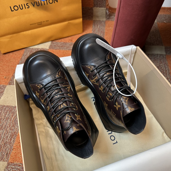 LVT  BOOT    COPSHOE  L&V-351