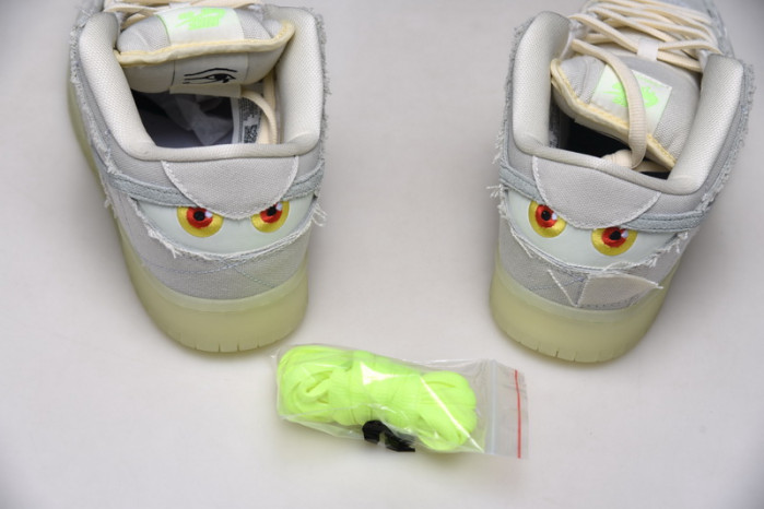 Dunk Low SB 