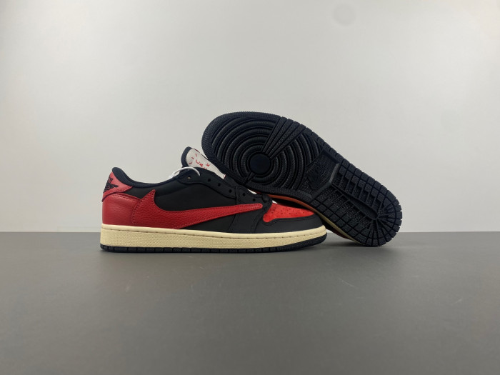 Travis Scott x Air Jordan DM7866-061