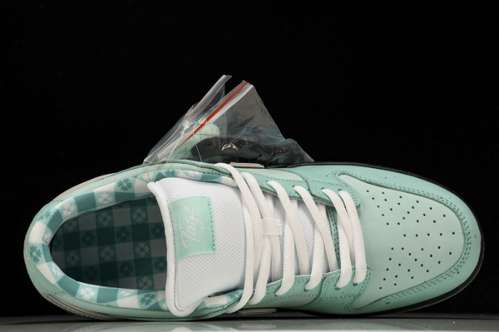 Concepts x TIFFANY CO. x Nike SB Dunk Low  bv1310-402