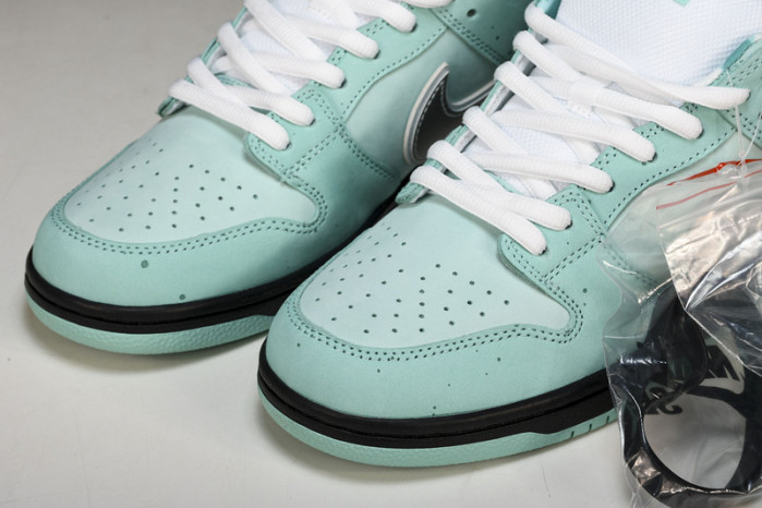 Concepts x TIFFANY CO. x Nike SB Dunk Low  bv1310-402