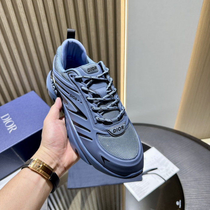 D1R* B44   copshoe  DR-303