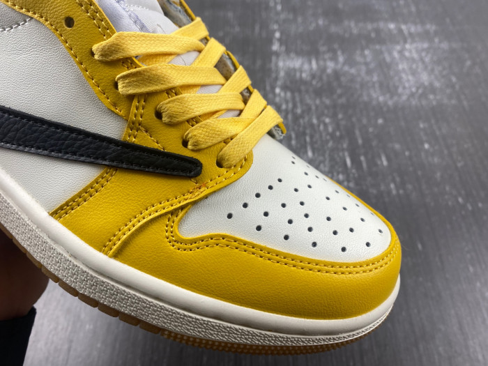 Travis Scott Air Jordan 1 Low OG  DZ4137-701