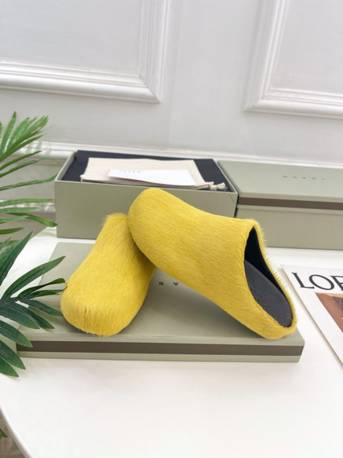 MA SLIDE YELLOE FUSSBETT SABOT LOAFERS COPSHOE MAR-03
