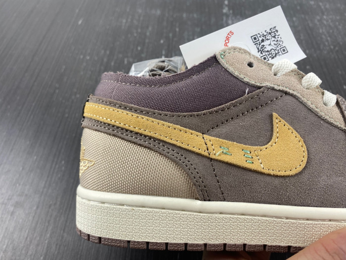 Air Jordan 1 Low "Inside Out" DN1635-200
