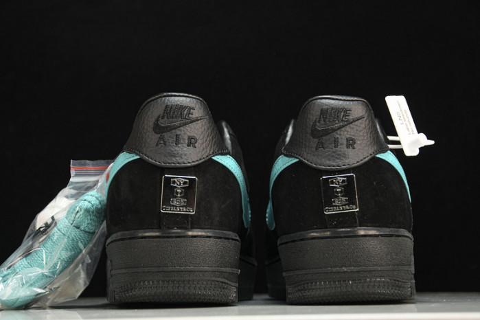 Nike Air Force 1 Low SP Tiffany And Co. - DZ1382-001