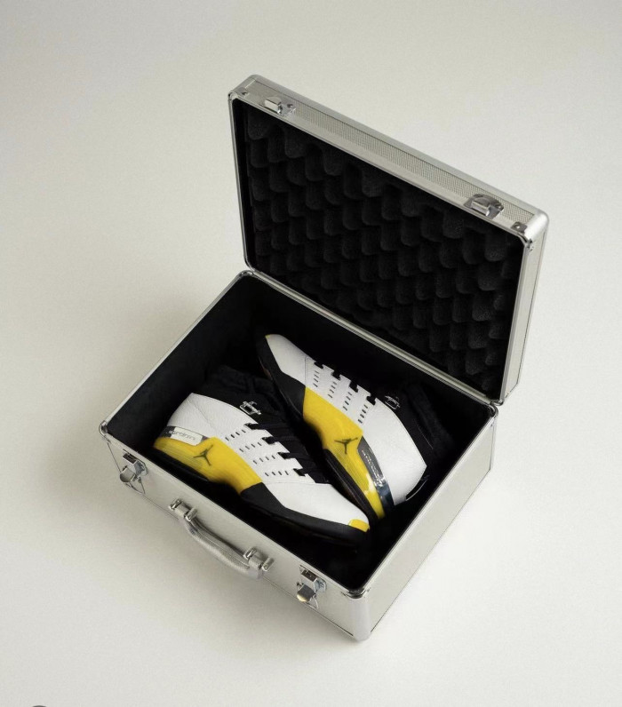 Jordan 17 Retro Low All-Star Lightning   FJ0395-100
