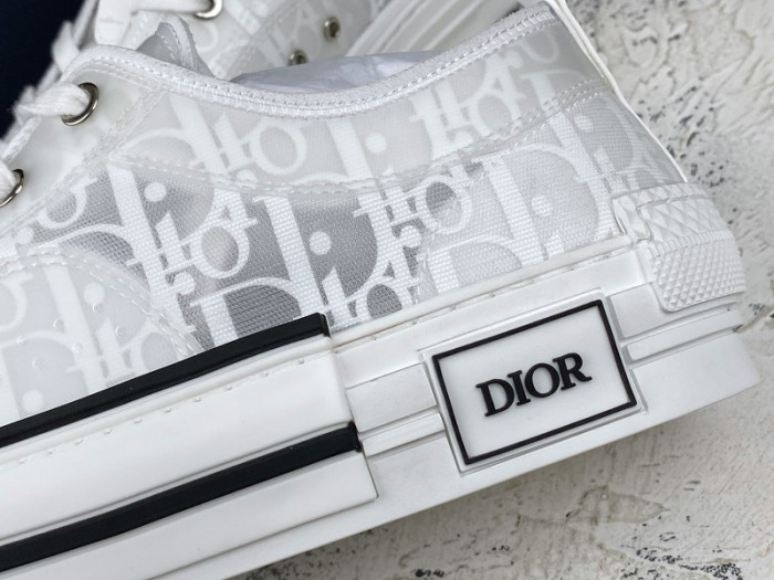 D1R* B23 OBLIQUE LOF TOP SNEAKER white T00853H059