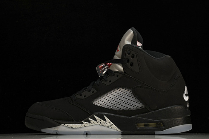 AIR JORDAN 5 BLACK METALLIC (2016) 845035-003