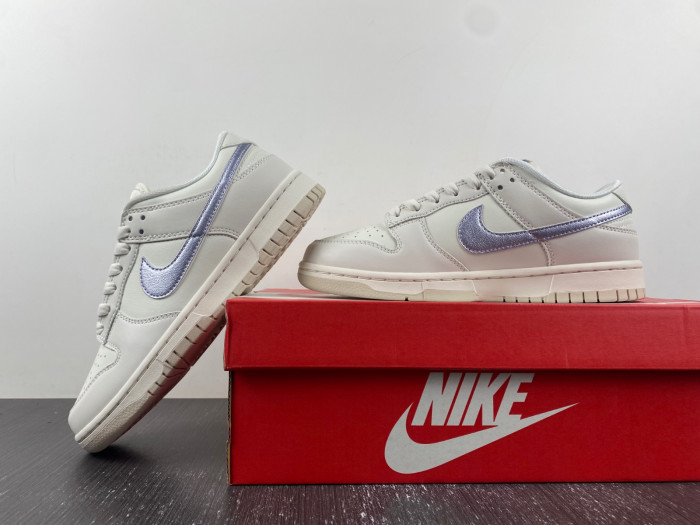 Nike Dunk Low WMNS Oxygen Purple DX5930-100