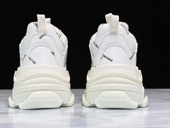 BL TRIPLE S TRAINERS WHITE  LETTERS  541624 W09O1 8013