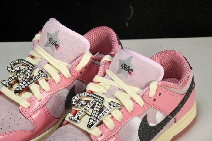 Wmns Dunk Low LX 